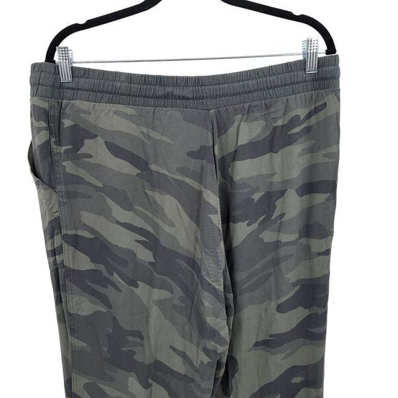Splendid Camo Boardwalk Jogger Pants XL Army Green Rayon Casual Loungewear Warco - Picture 9 of 12